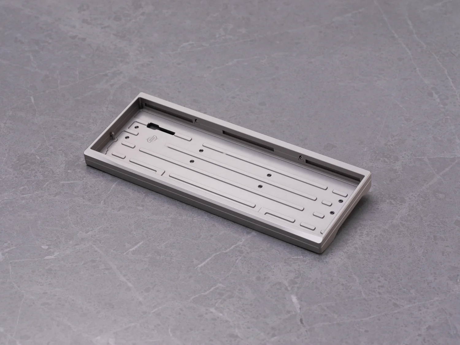 Bowl Keyboard - Oblique Barebone Kit