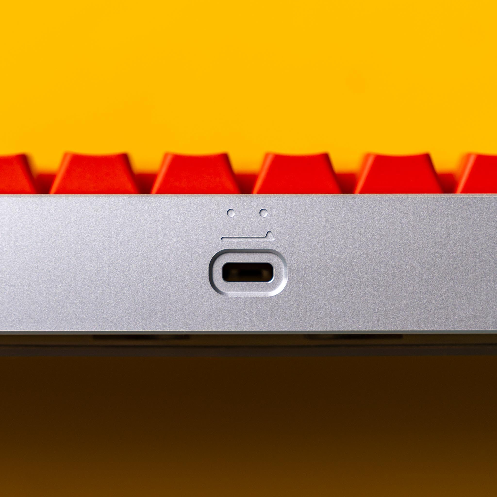 Eave65 Aluminum Top