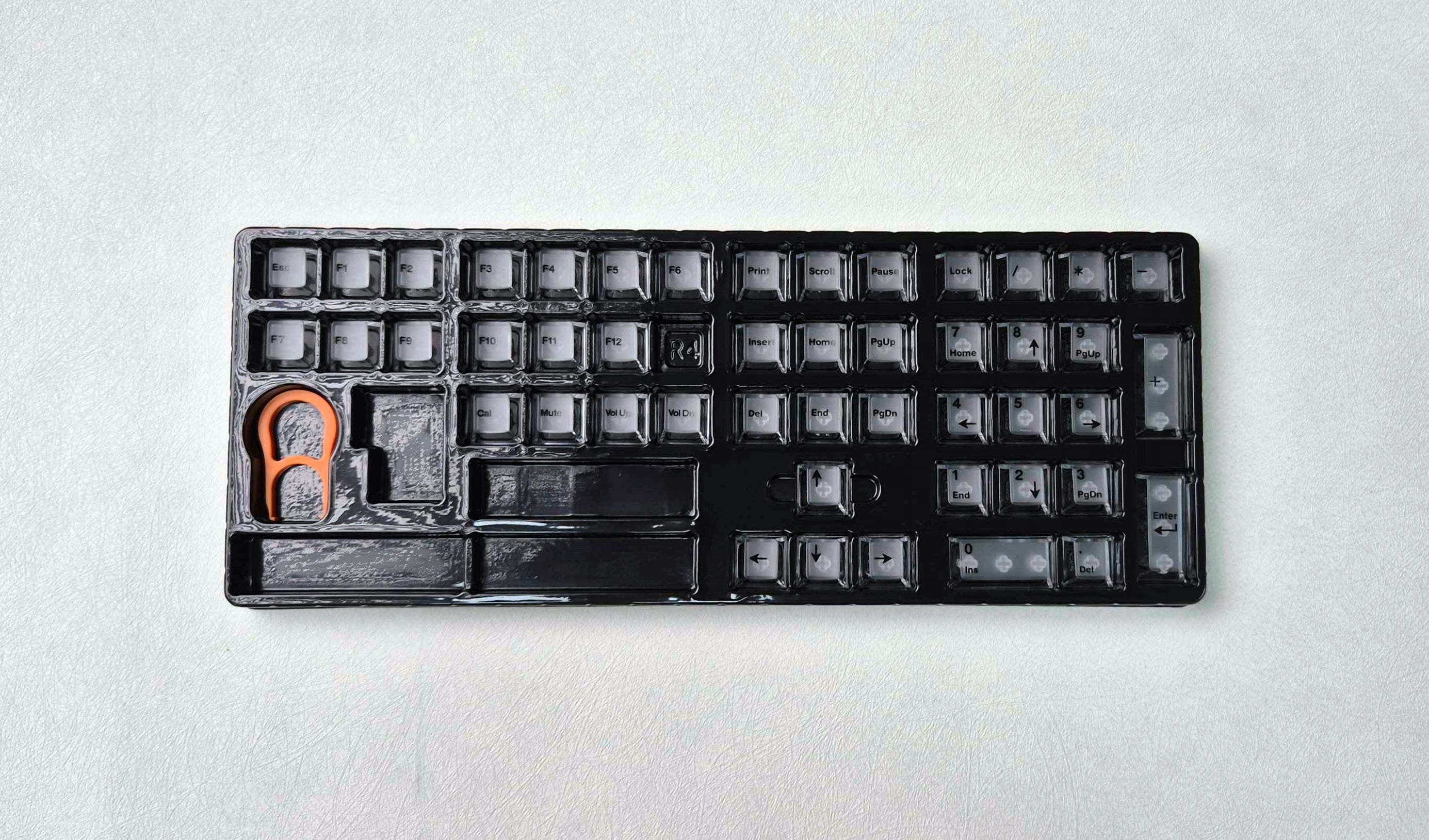 SW Transparent & Black Keycaps