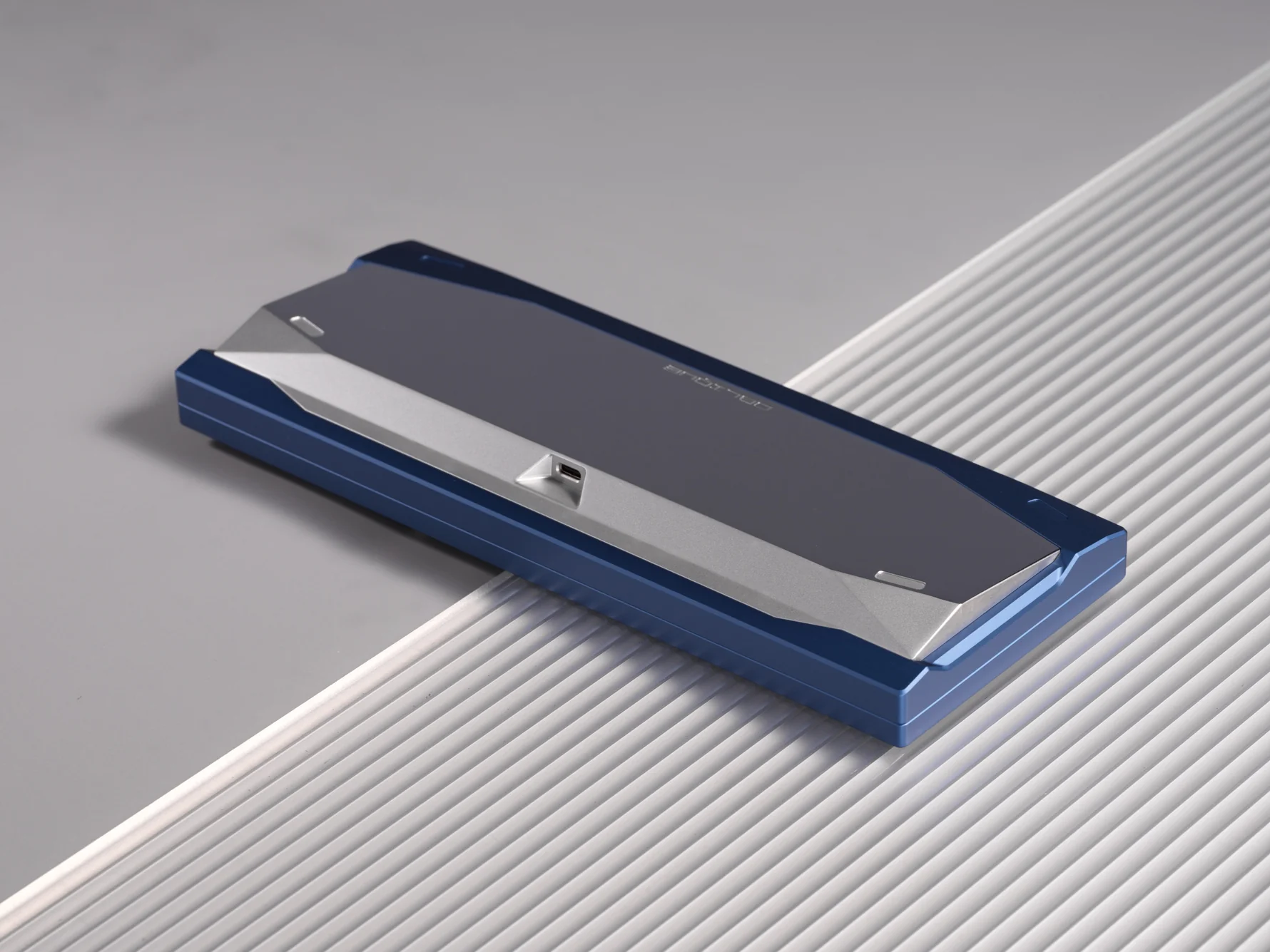 Bowl Keyboard - Oblique Barebone Kit