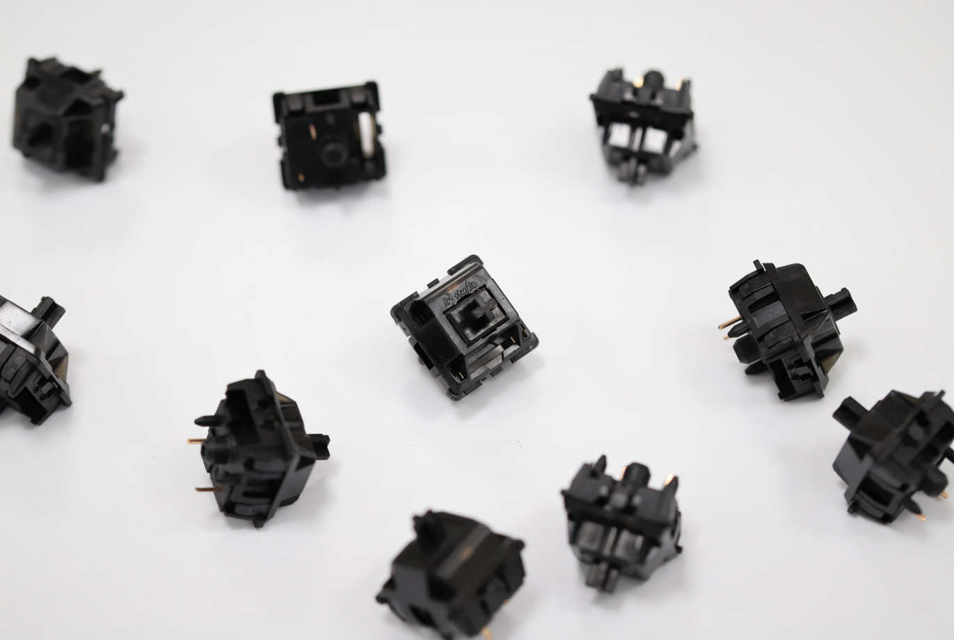 43 Studio Obsidian Switches